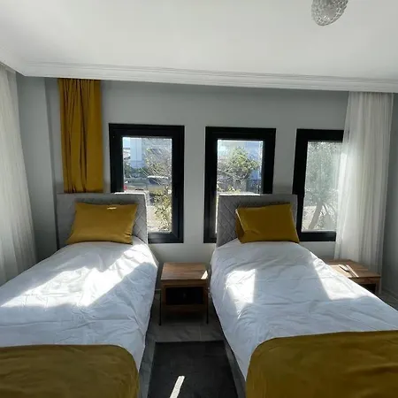 Flat With Garden On Center * Fethiye