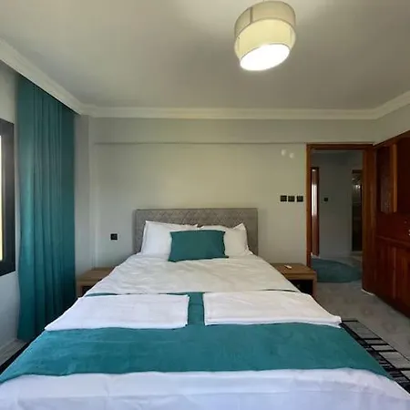 Flat With Garden On Center * פאטהיה